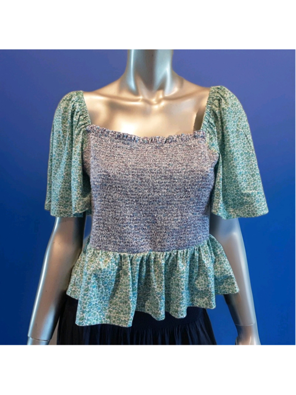 Free the Roses-Floral Smocked Top- Size M-Blues/Greens Ditsy Floral Babydoll